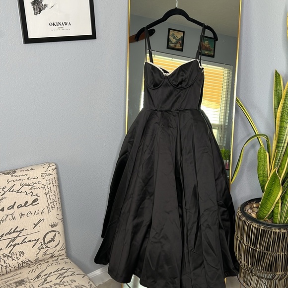 House of CB 'Mademoiselle' Black Satin Tulle Midi Dress NWOT - Picture 7 of 11